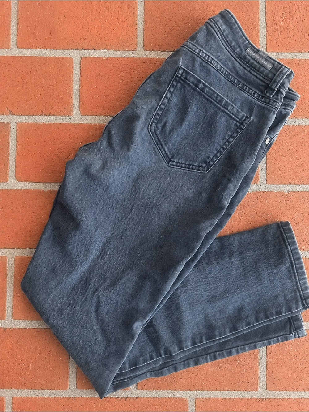 LC Lauren Conrad women’s Straight Jeans in Charcoal size 4
